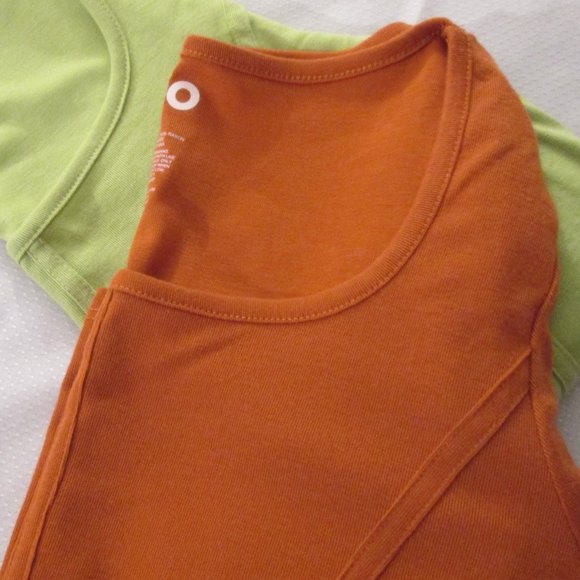 🧡 SO CINNAMON LONG SLEEVE SEAMED TOP – SIZE L - Picture 4 of 9